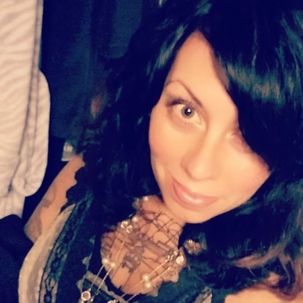 Meet your Posher, Amy